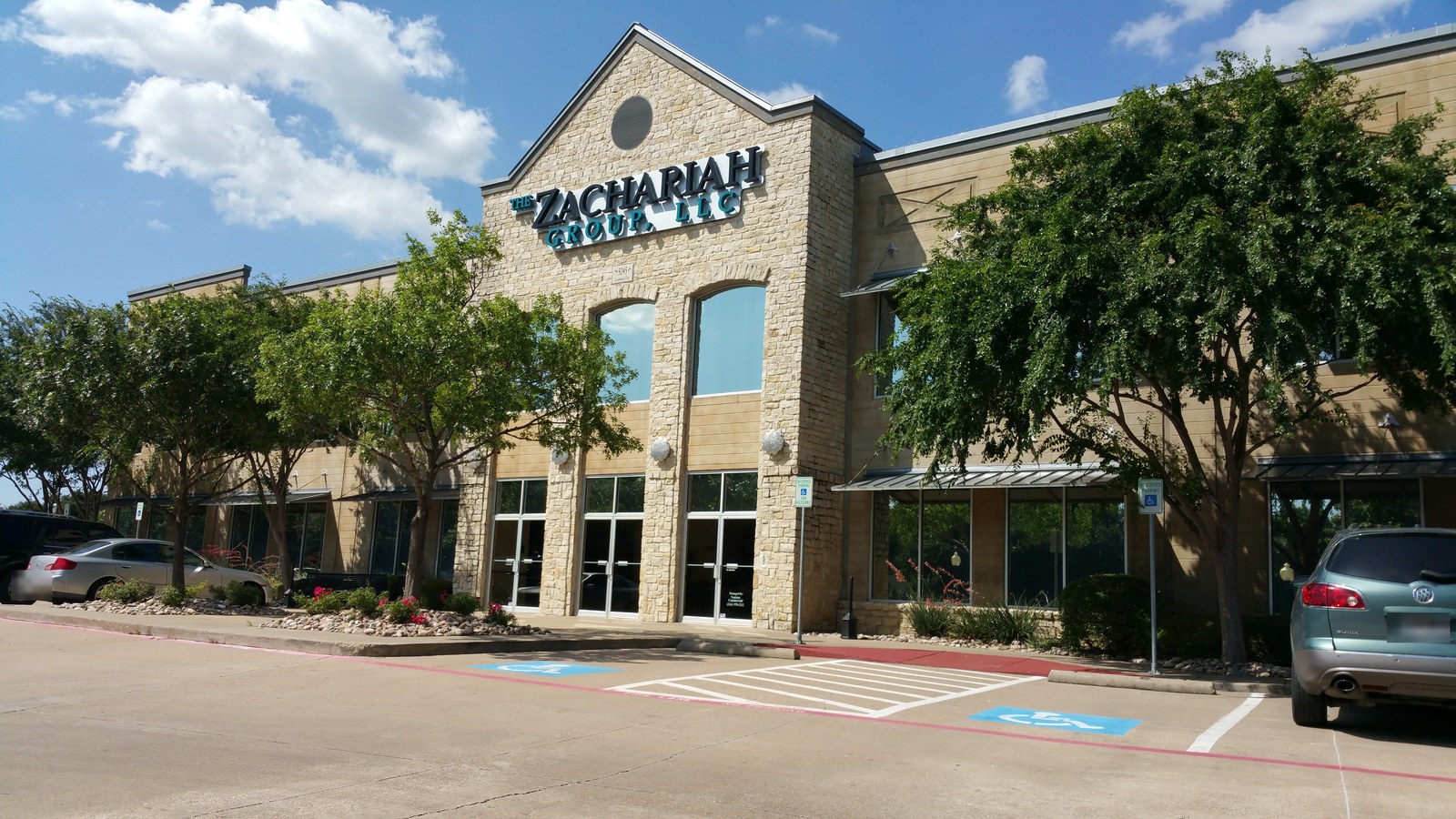 EnWell clinic building — Lakeside Commons, Suite 140